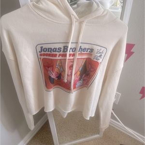 cropped sweatshirt!!